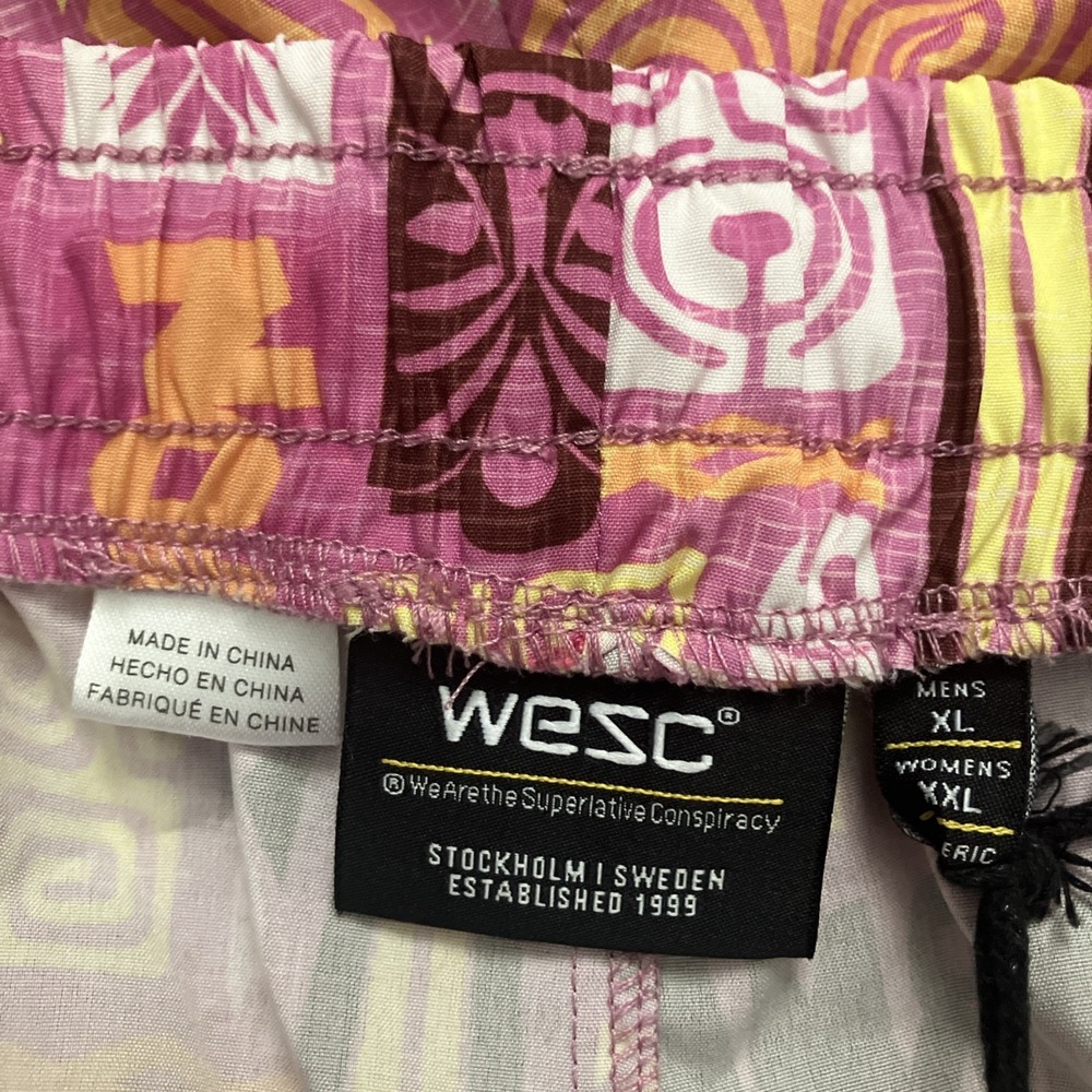 WeSC Mens XL Womens XXL Austin Tiki AOP Pull On Shorts Pink Tropical Unlined - Picture 5 of 11